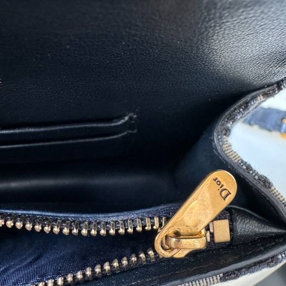 SELLING DIOR SADDLE BELT POUCH - Picture 9 of 16